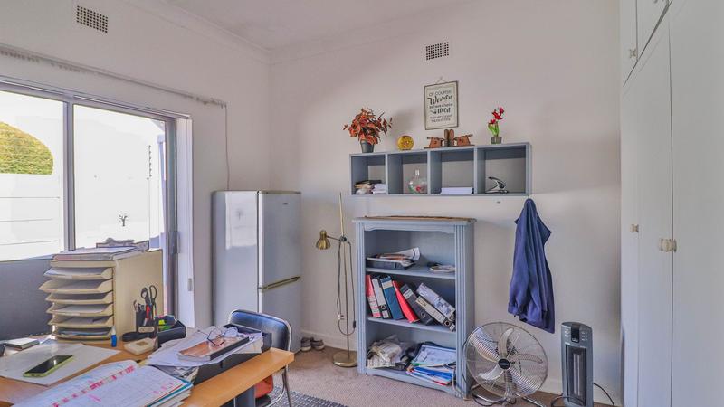 3 Bedroom Property for Sale in Hurlyvale Gauteng