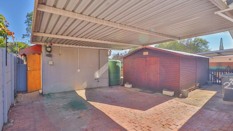 3 Bedroom Property for Sale in Hurlyvale Gauteng