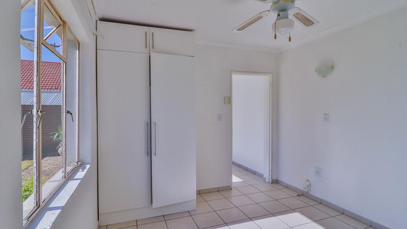 3 Bedroom Property for Sale in Hurlyvale Gauteng