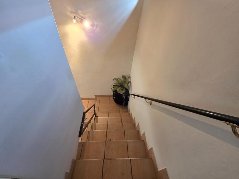 2 Bedroom Property for Sale in Freeway Park Gauteng