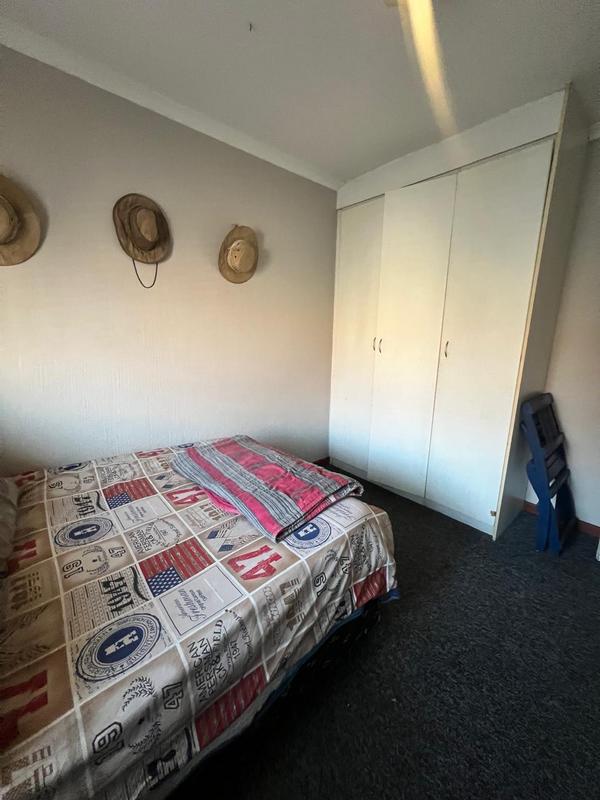 2 Bedroom Property for Sale in Comet Gauteng