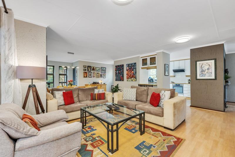 4 Bedroom Property for Sale in Lonehill Gauteng