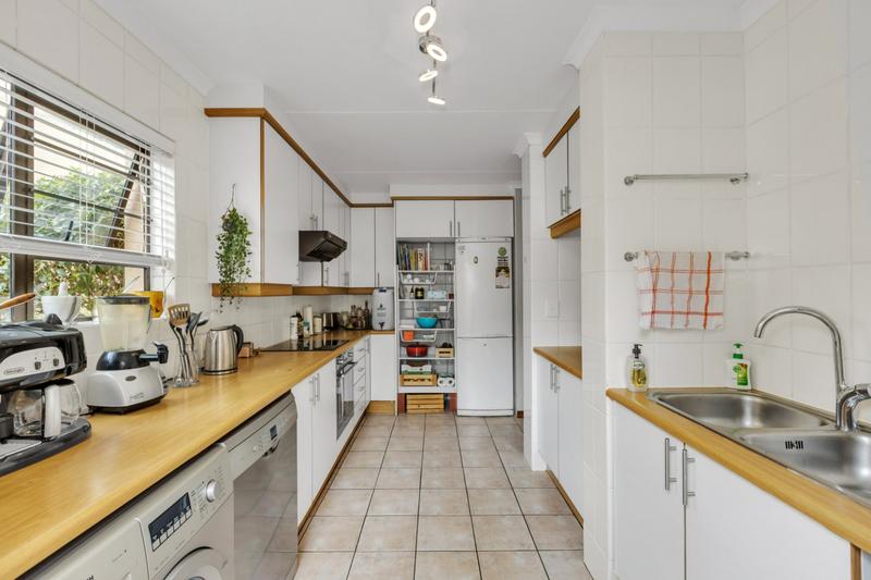 4 Bedroom Property for Sale in Lonehill Gauteng