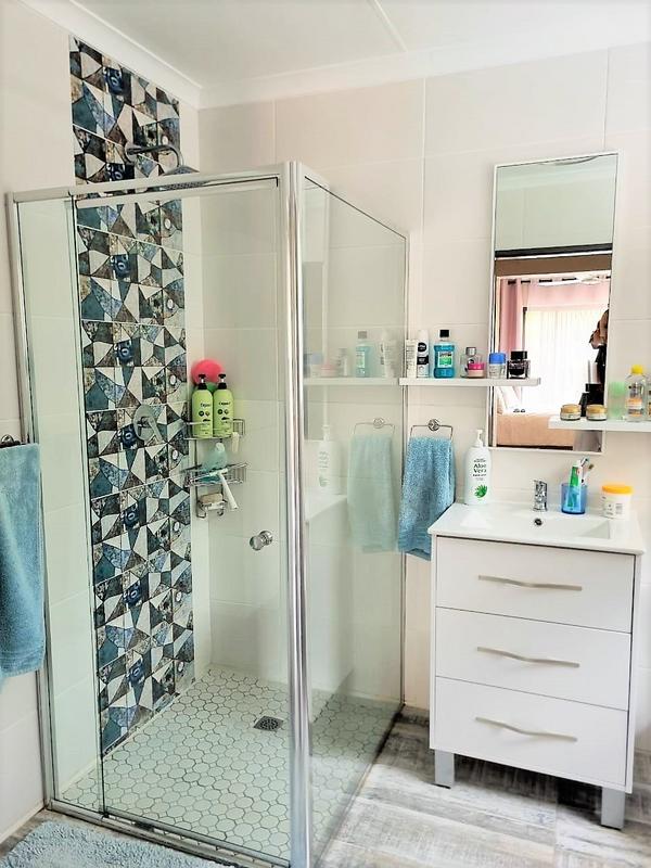 4 Bedroom Property for Sale in Lonehill Gauteng