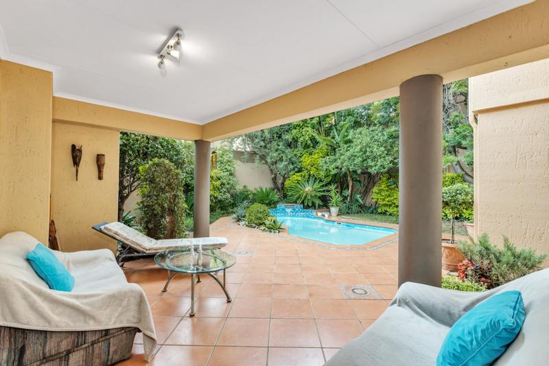 4 Bedroom Property for Sale in Lonehill Gauteng