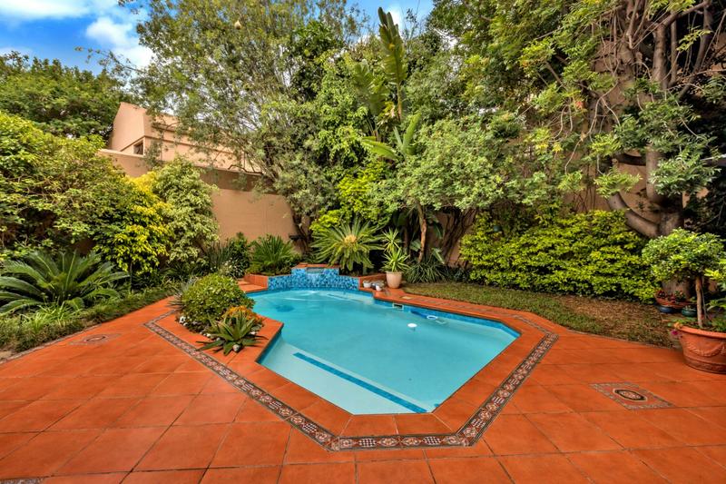 4 Bedroom Property for Sale in Lonehill Gauteng