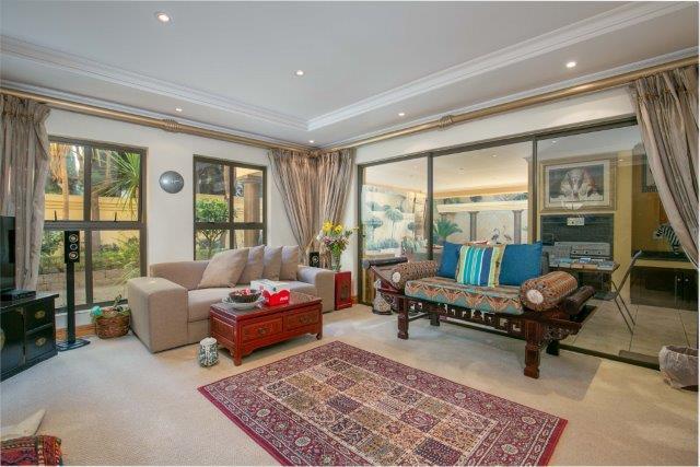 To Let 5 Bedroom Property for Rent in Dainfern Golf Estate Gauteng