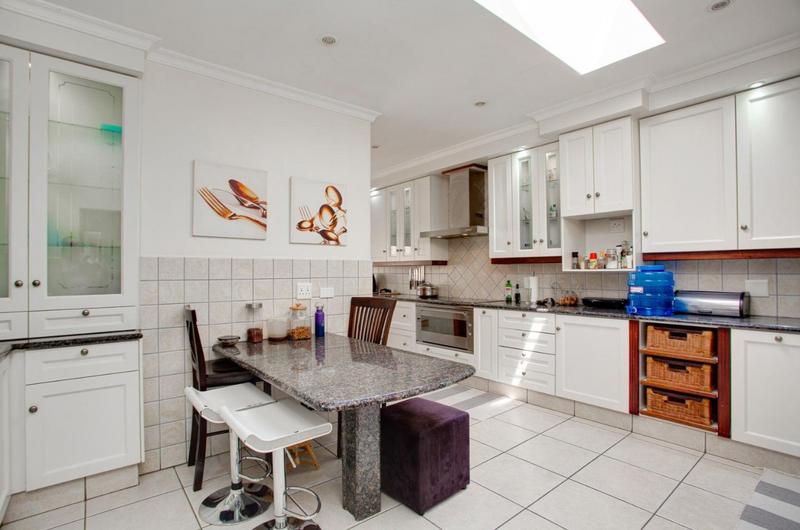 To Let 5 Bedroom Property for Rent in Dainfern Golf Estate Gauteng