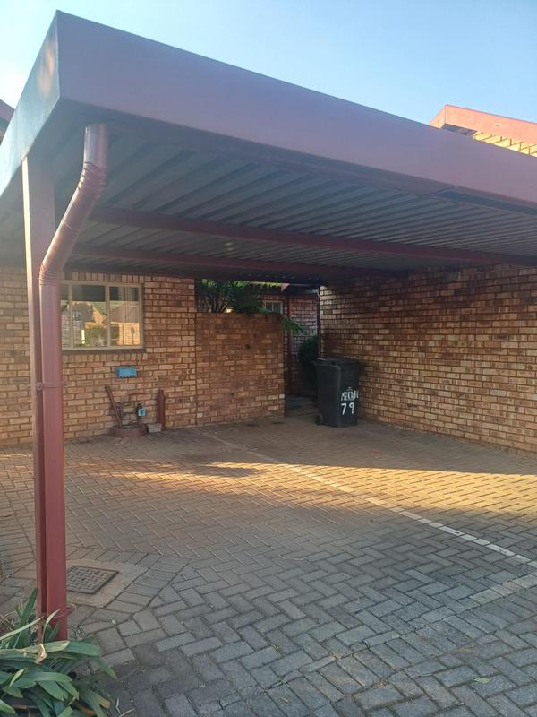 3 Bedroom Property for Sale in Wierdaglen Estate Gauteng