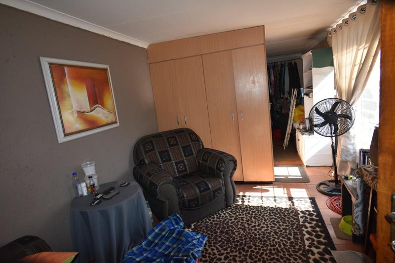 4 Bedroom Property for Sale in Rangeview Gauteng
