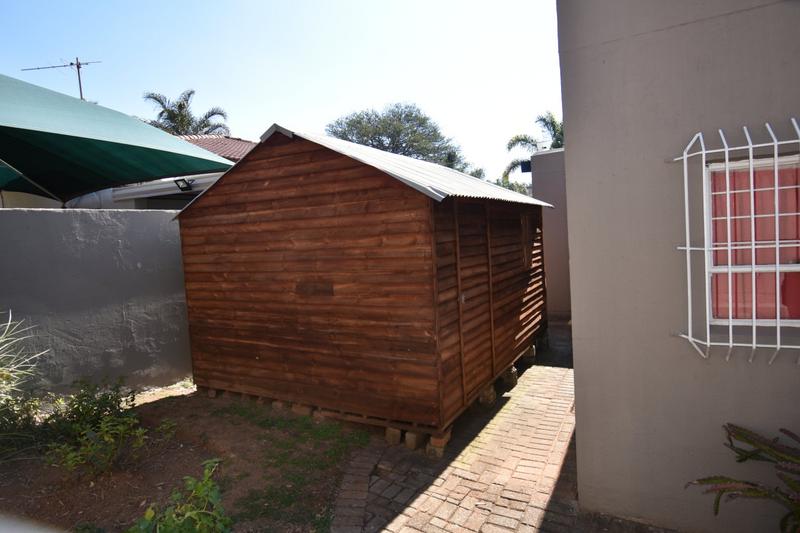 4 Bedroom Property for Sale in Rangeview Gauteng