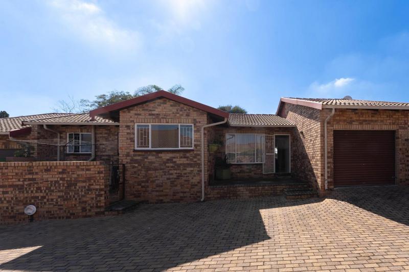 3 Bedroom Property for Sale in Rant En Dal Gauteng