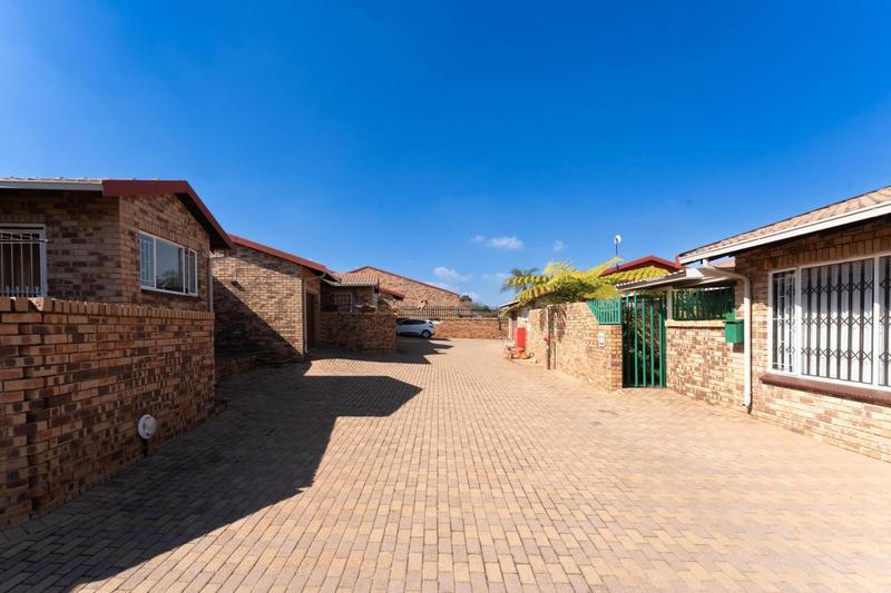 3 Bedroom Property for Sale in Rant En Dal Gauteng