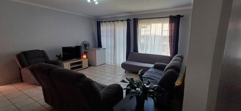 2 Bedroom Property for Sale in Amberfield Heights Gauteng