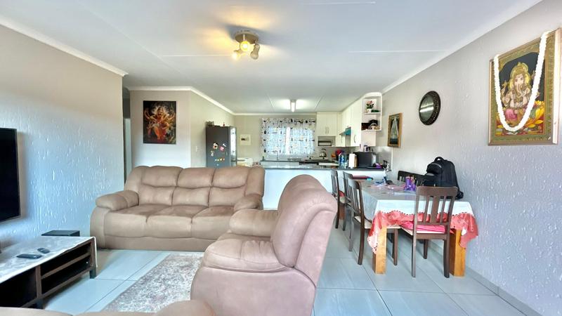 To Let 3 Bedroom Property for Rent in Vorna Valley Gauteng