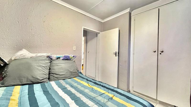 To Let 3 Bedroom Property for Rent in Vorna Valley Gauteng