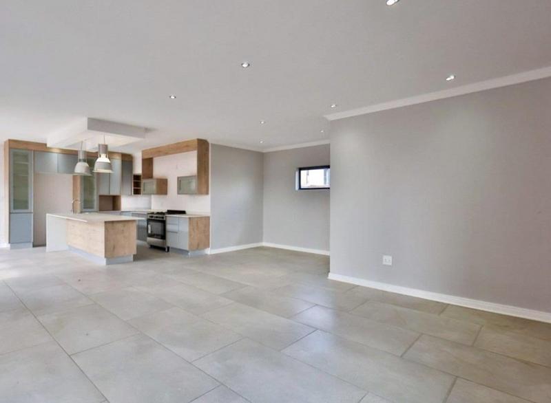 6 Bedroom Property for Sale in Swallow Hills Lifestyle Estate Gauteng