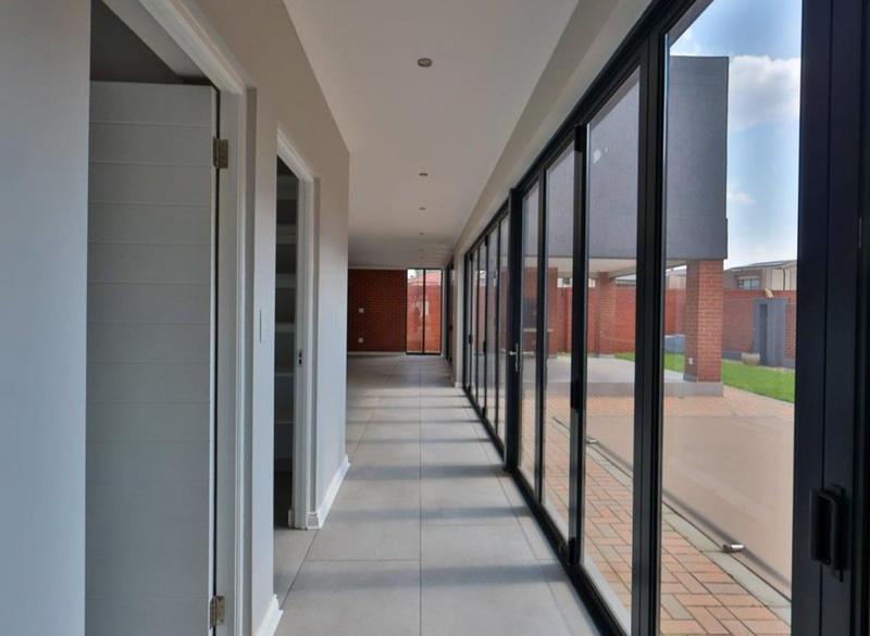6 Bedroom Property for Sale in Swallow Hills Lifestyle Estate Gauteng