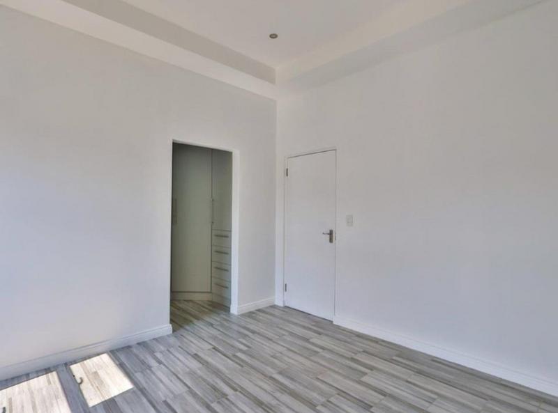 6 Bedroom Property for Sale in Swallow Hills Lifestyle Estate Gauteng