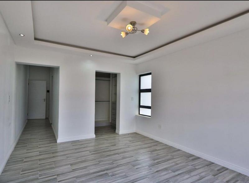 6 Bedroom Property for Sale in Swallow Hills Lifestyle Estate Gauteng