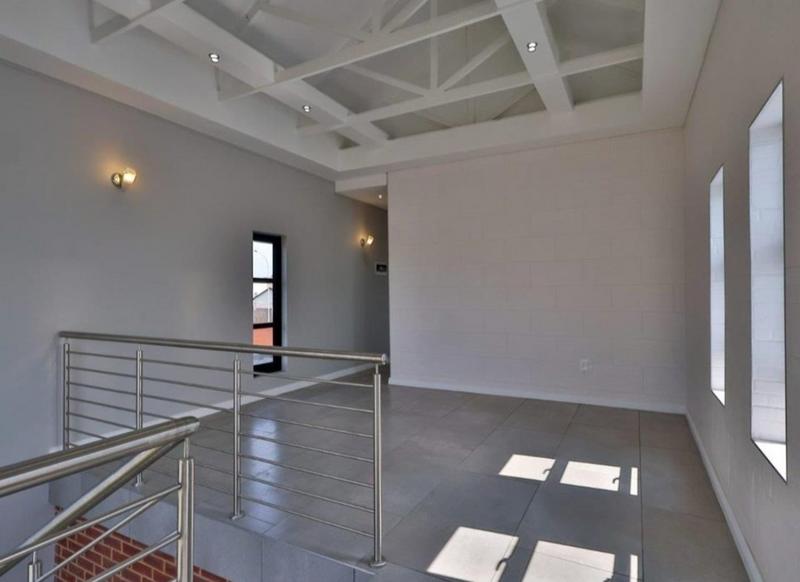 6 Bedroom Property for Sale in Swallow Hills Lifestyle Estate Gauteng