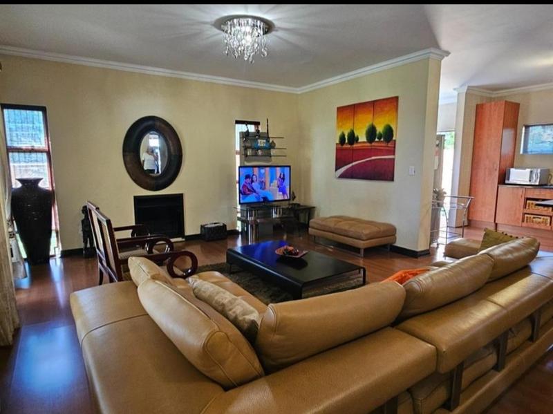 4 Bedroom Property for Sale in Thorn Valley Estate Gauteng