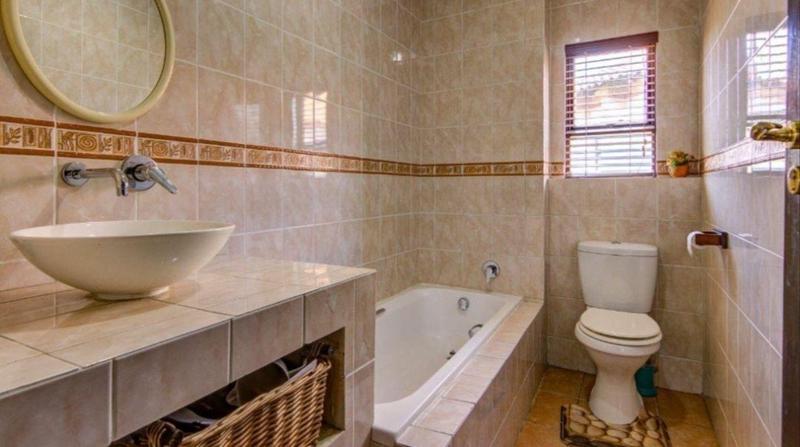 4 Bedroom Property for Sale in Thorn Valley Estate Gauteng
