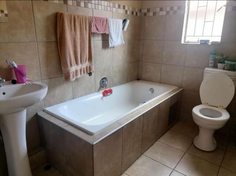3 Bedroom Property for Sale in Alberton Gauteng