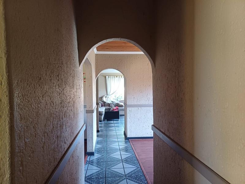 4 Bedroom Property for Sale in Alliance Gauteng