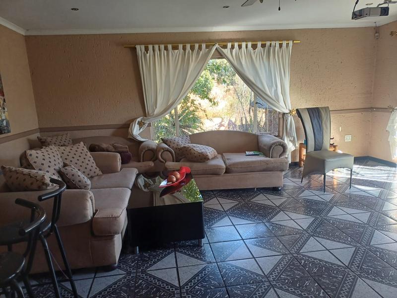 4 Bedroom Property for Sale in Alliance Gauteng
