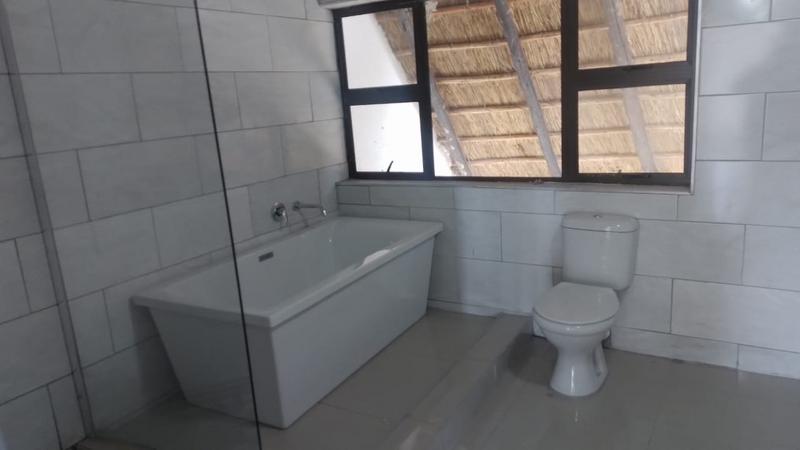 4 Bedroom Property for Sale in Eike Park Gauteng