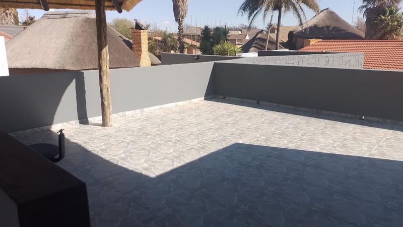 4 Bedroom Property for Sale in Eike Park Gauteng