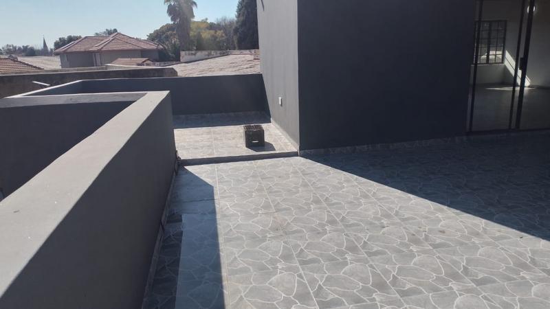 4 Bedroom Property for Sale in Eike Park Gauteng