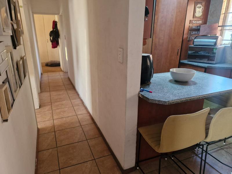 3 Bedroom Property for Sale in Glen Marais Gauteng