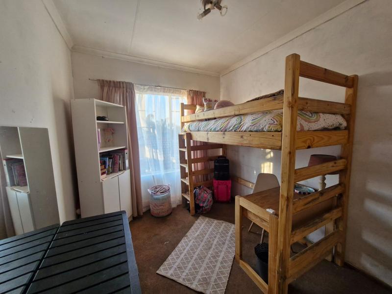 3 Bedroom Property for Sale in Glen Marais Gauteng