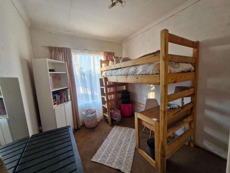 3 Bedroom Property for Sale in Glen Marais Gauteng