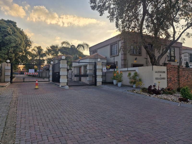 3 Bedroom Property for Sale in Glen Marais Gauteng