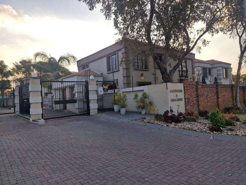 3 Bedroom Property for Sale in Glen Marais Gauteng