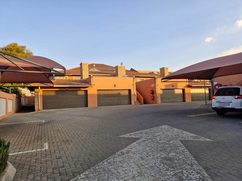 3 Bedroom Property for Sale in Glen Marais Gauteng