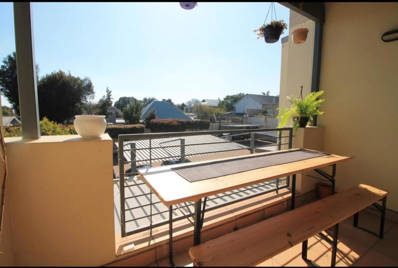 To Let 2 Bedroom Property for Rent in Parktown North Gauteng