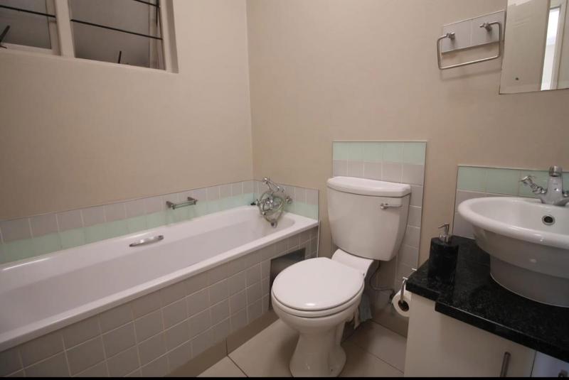 To Let 2 Bedroom Property for Rent in Parktown North Gauteng