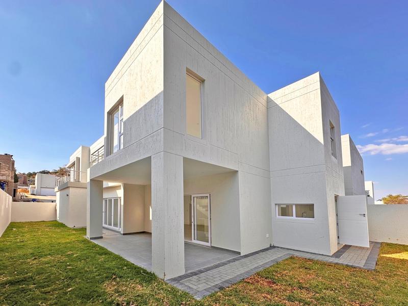To Let 3 Bedroom Property for Rent in Bryanston Gauteng
