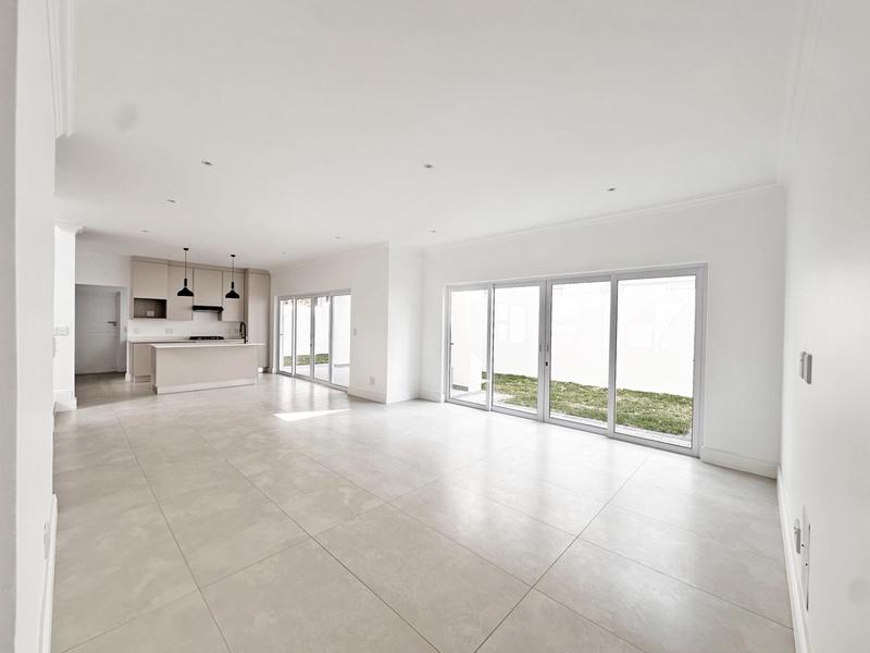 3 Bedroom Property for Sale in Bryanston Gauteng
