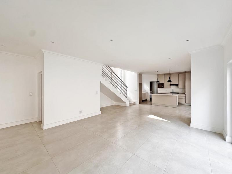 3 Bedroom Property for Sale in Bryanston Gauteng