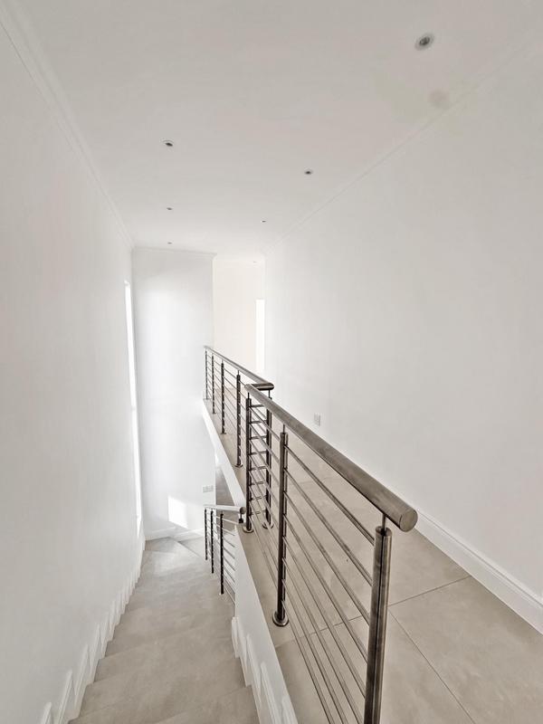 3 Bedroom Property for Sale in Bryanston Gauteng