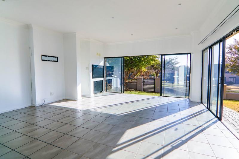 To Let 4 Bedroom Property for Rent in Copperleaf Estate Gauteng