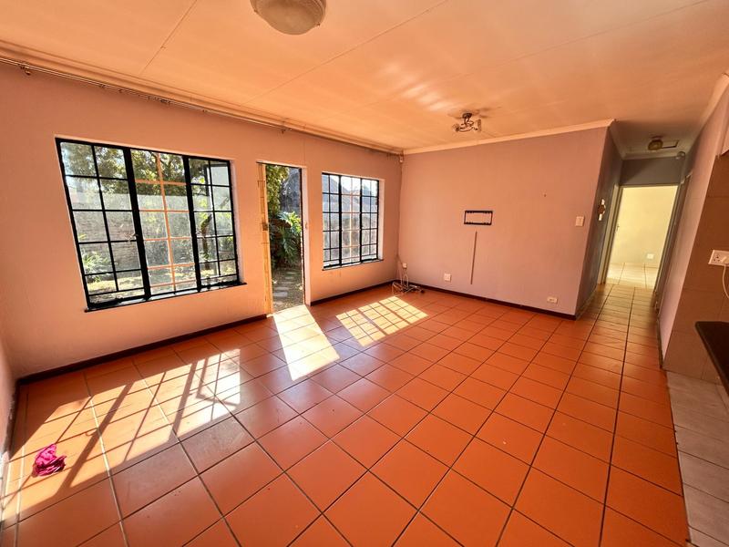 3 Bedroom Property for Sale in Heuweloord Gauteng