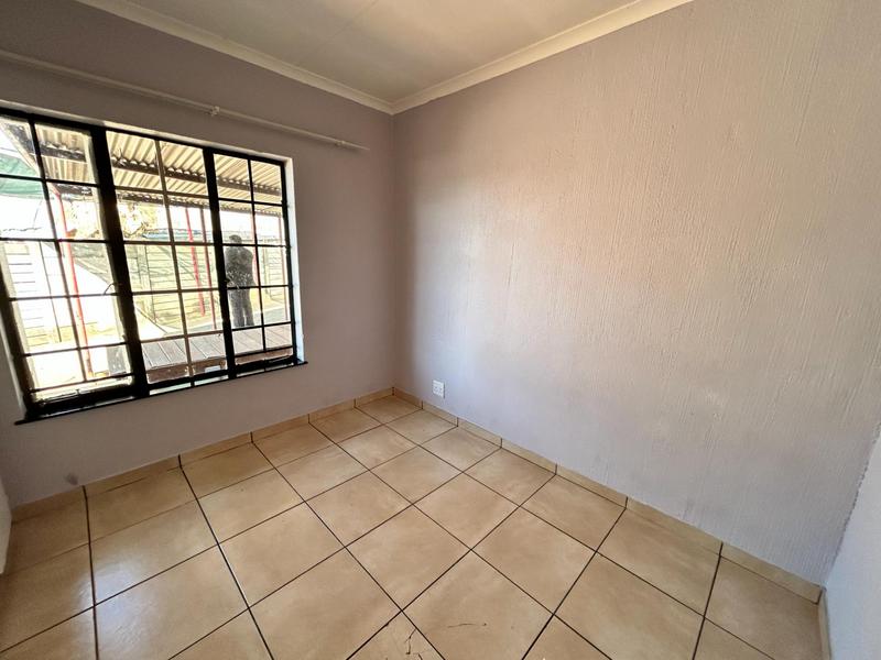 3 Bedroom Property for Sale in Heuweloord Gauteng