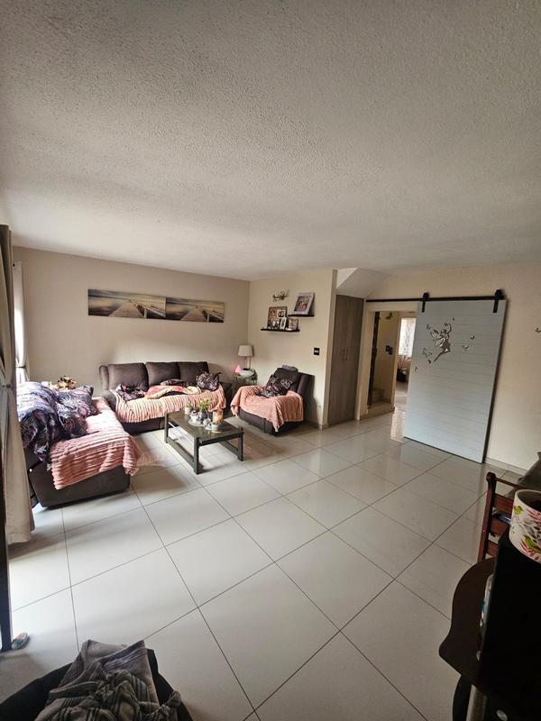 3 Bedroom Property for Sale in Brackenhurst Gauteng