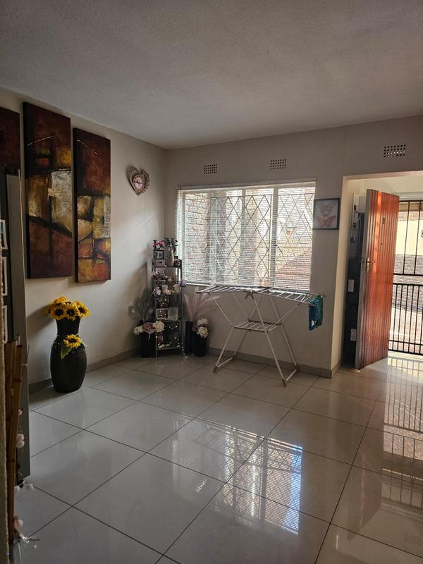 3 Bedroom Property for Sale in Brackenhurst Gauteng